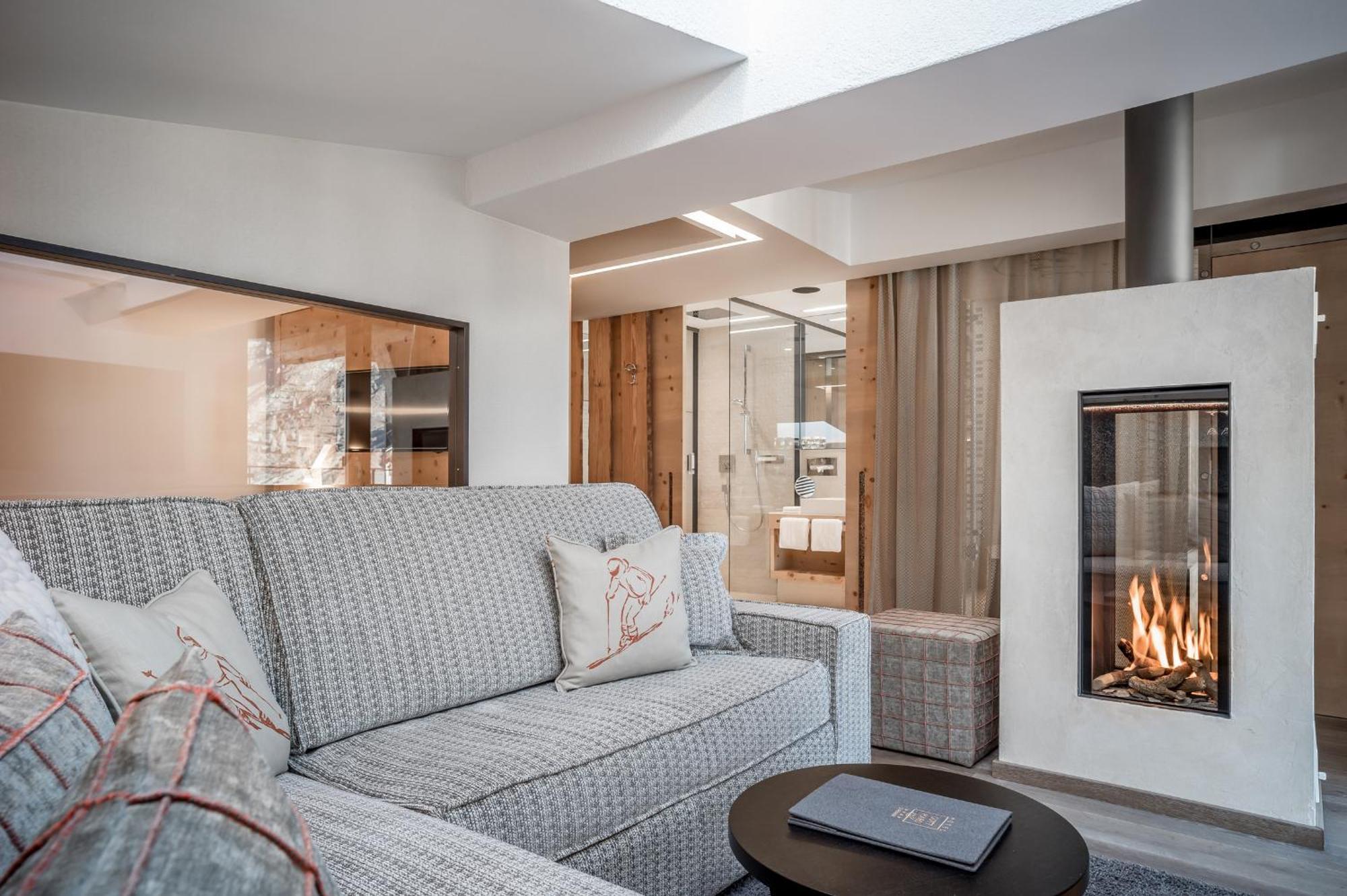 Hotel Gotthard-Zeit Obergurgl Bilik gambar